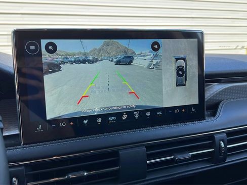 New 2025 Lincoln Corsair Reserve w/ Jet Appearance Package image 23