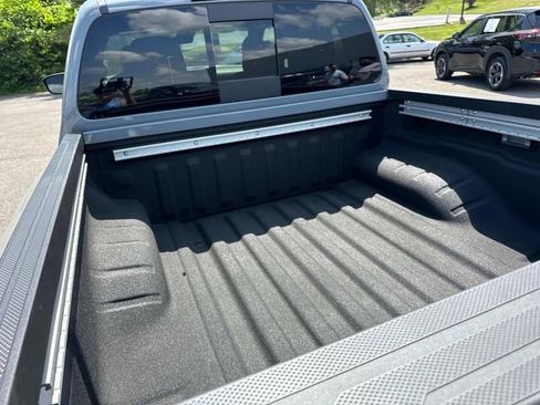 New 2026 Nissan Frontier Pro-X w/ Pro Premium Package RWD image 13