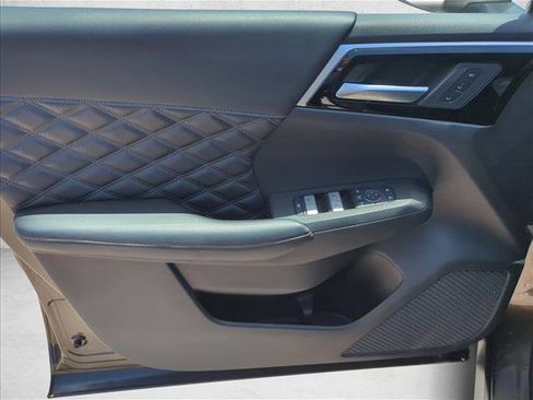Used 2022 Mitsubishi Outlander SEL FWD image 10