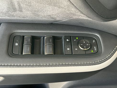 Used 2026 Lexus TX 500h AWD w/ Technology Package image 12