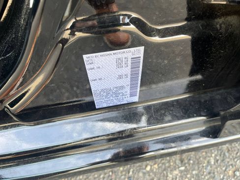 Used 2025 Nissan Altima 2.5 SV FWD image 30