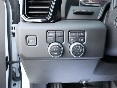 New 2025 GMC Sierra 1500 AT4X image 12
