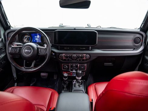 Used 2024 Jeep Wrangler Unlimited Rubicon 392 image 10