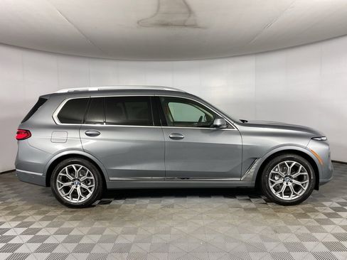 New 2026 BMW X7 xDrive40i image 29