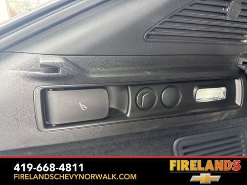 Used 2022 Alfa Romeo Stelvio Ti image 36