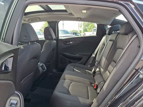 Used 2022 Chevrolet Malibu LT image 10