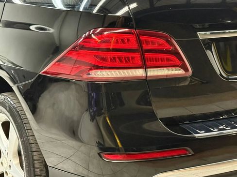 Used 2016 Mercedes-Benz GLE 350 w/ Premium Package image 12