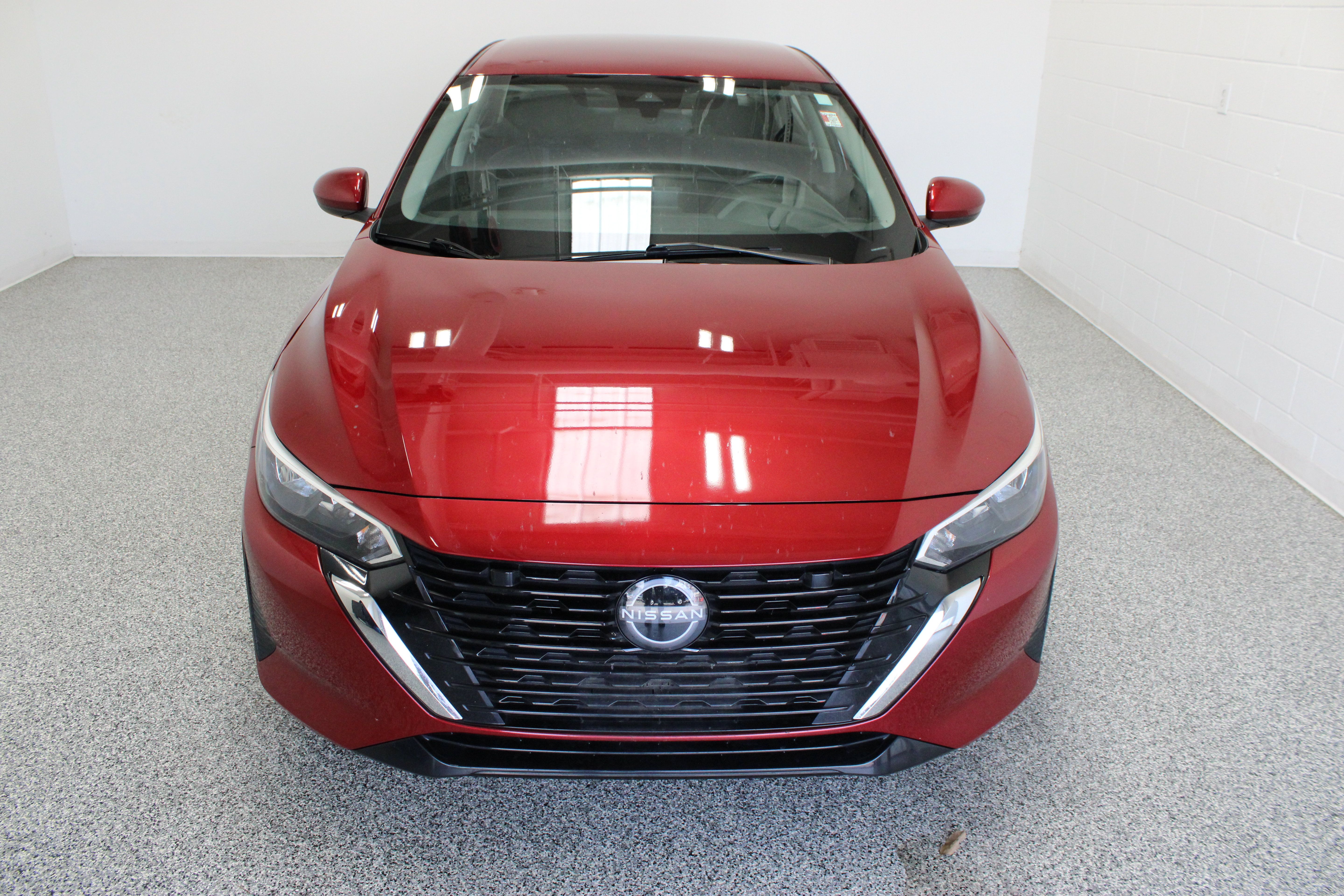 Used 2024 Nissan Sentra SV FWD image 3