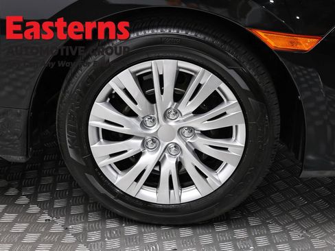 Used 2020 Honda Civic LX image 29