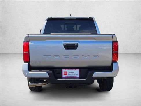 Certified 2025 Toyota Tacoma SR5 AWD/4WD image 7