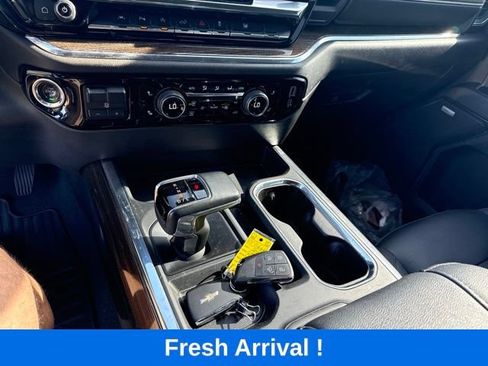 Used 2023 Chevrolet Silverado 1500 RST w/ Convenience Package II RWD image 7