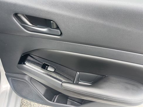 Used 2023 Nissan Altima 2.5 SV w/ SV Premium Package image 25