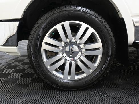 Used 2006 Lincoln Mark LT 4x4 image 30