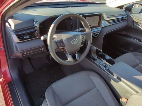 Certified 2025 Toyota Camry LE image 9