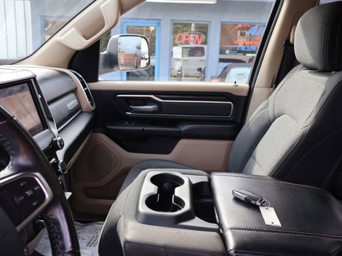 Used 2019 RAM 1500 Big Horn AWD/4WD image 37