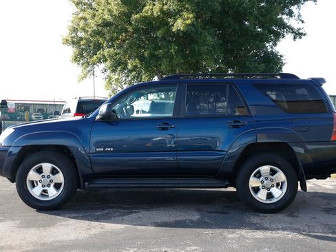 Used 2004 Toyota 4Runner Sport image 2