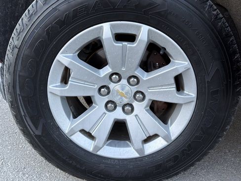 Used 2016 Chevrolet Colorado LT w/ LT Convenience Package image 21