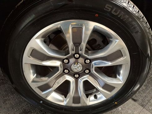 Used 2019 RAM 1500 Limited image 3