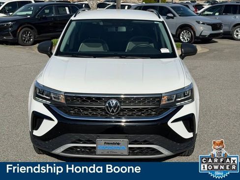 Used 2022 Volkswagen Taos S image 2