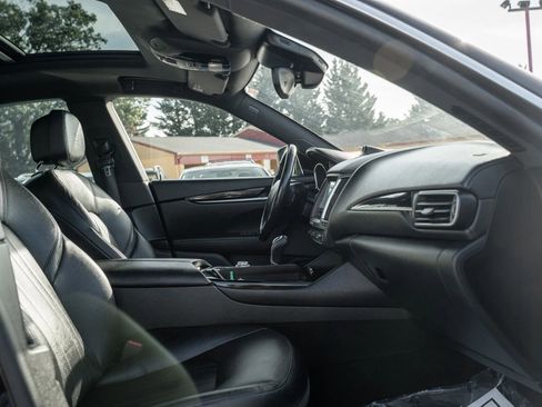Used 2018 Maserati Levante Sport Utility 4D image 12