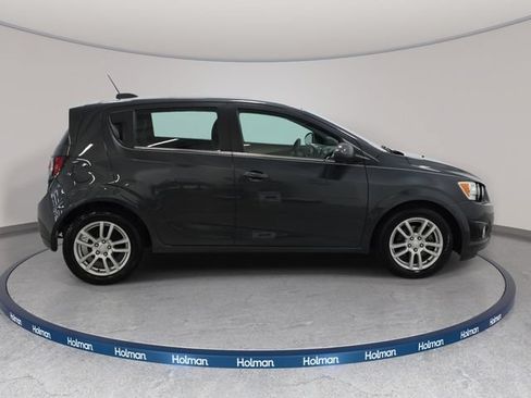 Used 2016 Chevrolet Sonic LT w/ Wheels and Fog Lamp Package FWD image 5