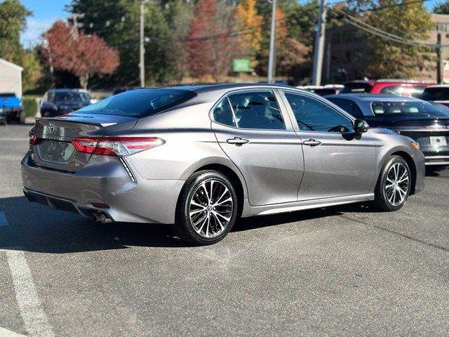 Used 2018 Toyota Camry SE FWD image 5