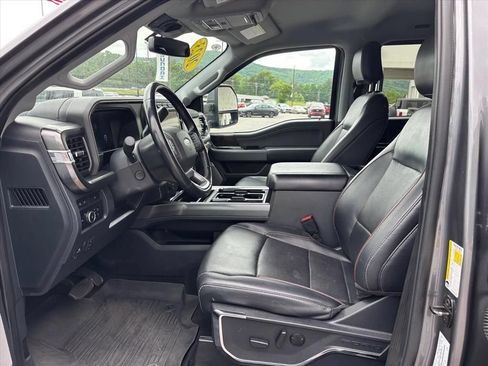 Used 2023 Ford F350 Lariat w/ Snow Plow/Camper Package AWD/4WD image 9