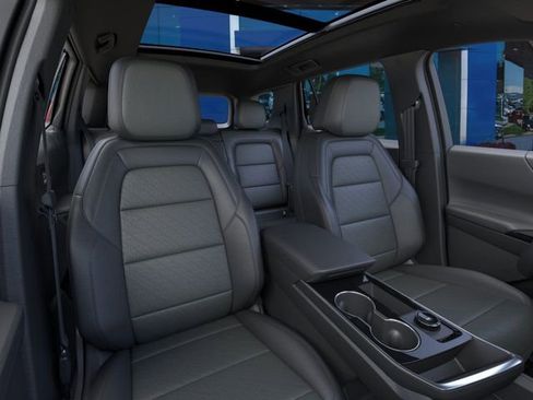 New 2026 Chevrolet Equinox LT w/ Convenience Package II image 18