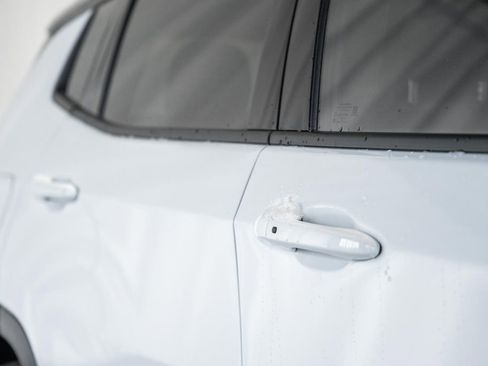 New 2026 Jeep Compass Limited image 16