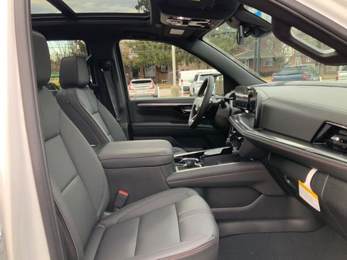 New 2026 Chevrolet Tahoe RST image 15