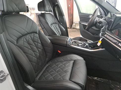 New 2026 BMW X5 sDrive40i w/ M Sport Package RWD image 10