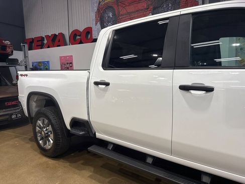 Used 2022 Chevrolet Silverado 2500 Custom w/ Custom Value Package AWD/4WD image 68