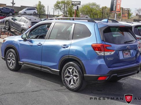Used 2020 Subaru Forester Premium image 13