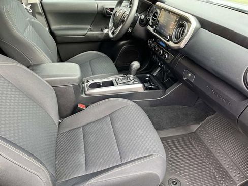 Used 2023 Toyota Tacoma 4x4 Double Cab w/ Trail Edition image 21
