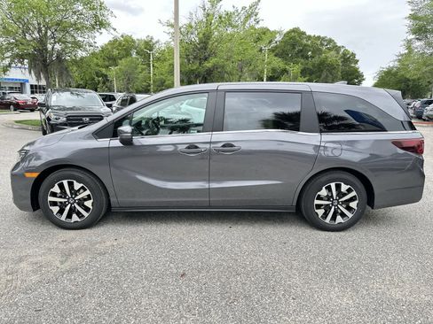 New 2026 Honda Odyssey EX-L image 3