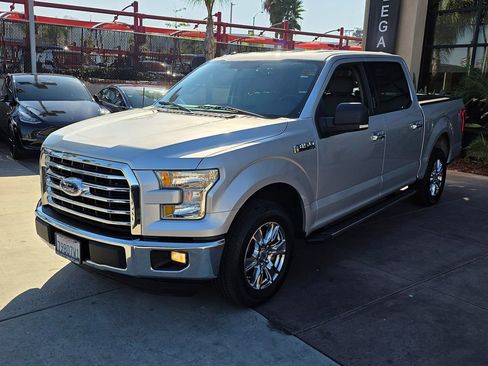 Used 2015 Ford F150 XLT w/ Equipment Group 302A Luxury image 7