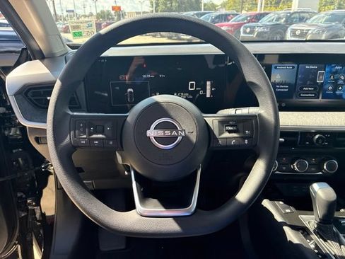 Used 2026 Nissan Kicks S FWD image 21