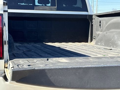 Used 2022 RAM 2500 Limited image 11