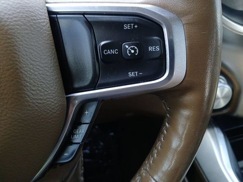 Used 2020 RAM 1500 Laramie RWD image 25