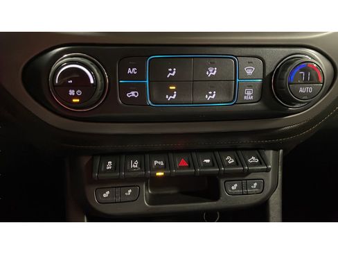 Used 2021 GMC Canyon AT4 w/ Driver Alert Package image 13