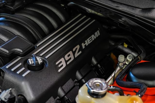 Used 2018 Dodge Challenger SRT w/ Technology Group RWD image 54