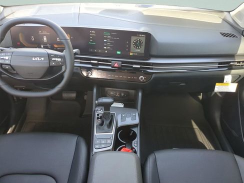 New 2026 Kia Sportage EX image 26