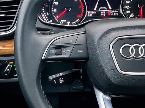 Used 2022 Audi Q5 2.0T Premium image 26