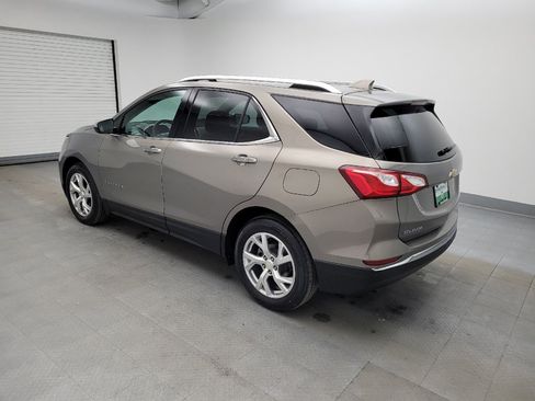 Used 2019 Chevrolet Equinox Premier image 3