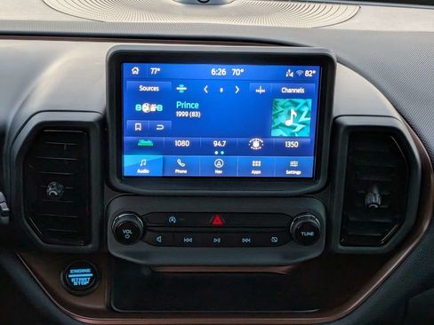 Used 2024 Ford Bronco Sport Outer Banks w/ Tech Package AWD/4WD image 18