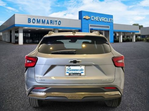 New 2026 Chevrolet Trax ACTIV w/ Sunroof Package image 4