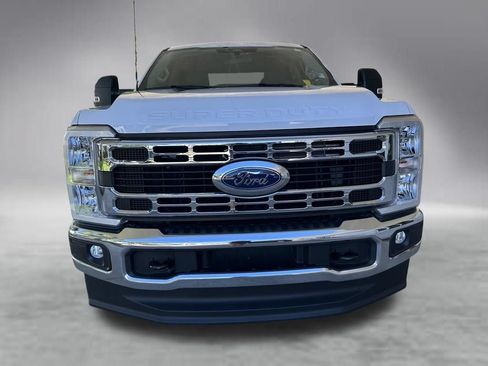 Used 2026 Ford F250 XLT AWD/4WD image 12