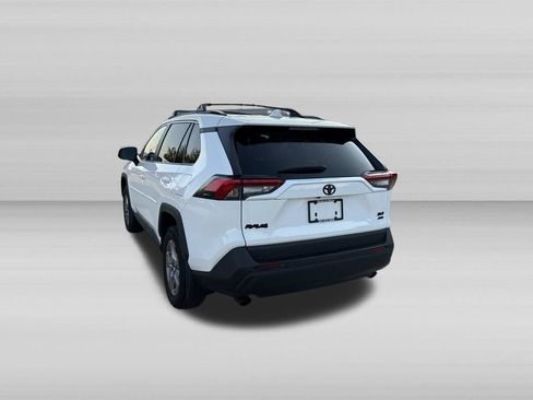Used 2023 Toyota RAV4 XLE AWD/4WD image 8