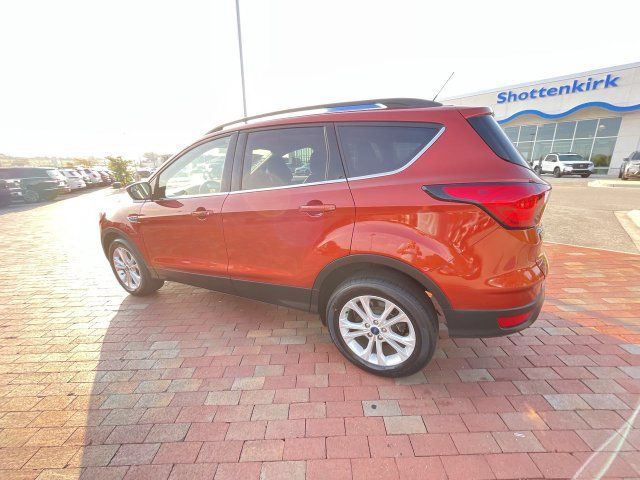 Used 2019 Ford Escape SEL AWD/4WD image 30