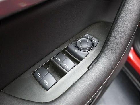 Used 2024 Chevrolet Blazer LT w/ Convenience Package image 31